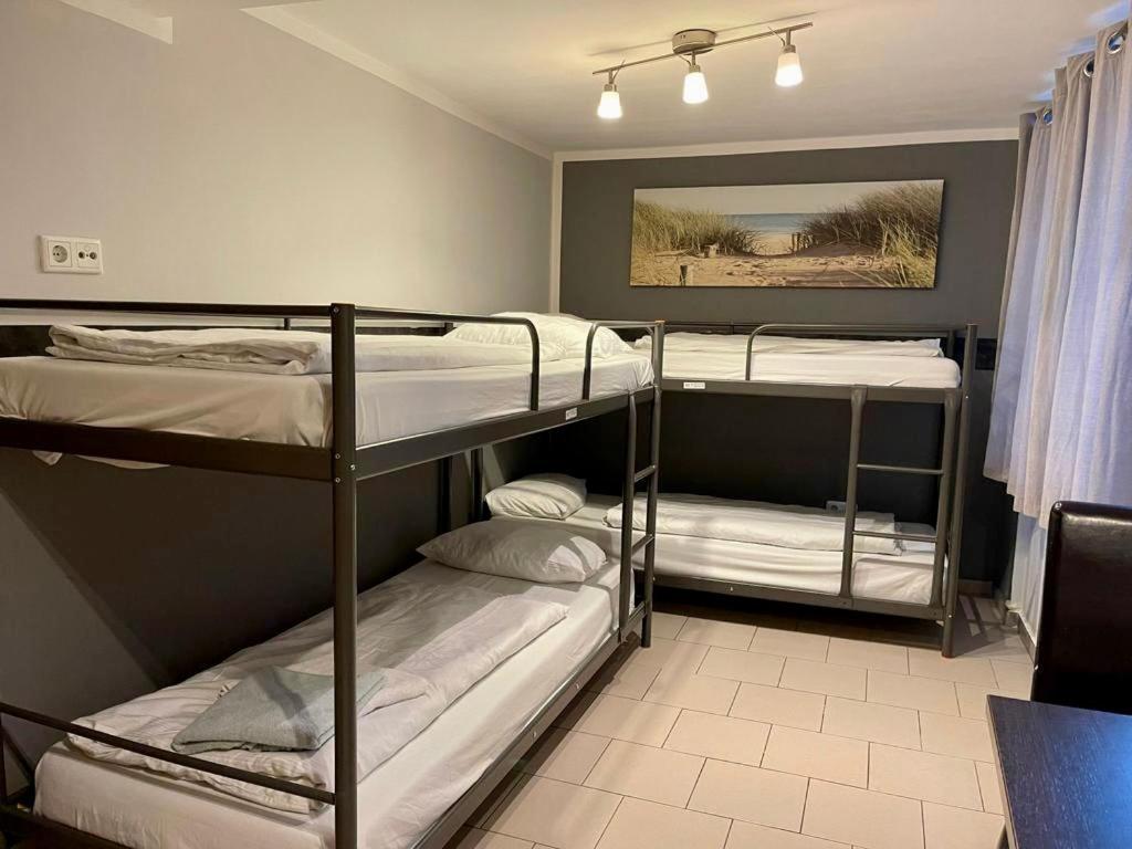 Chambre Quadruple avec Salle de Bains