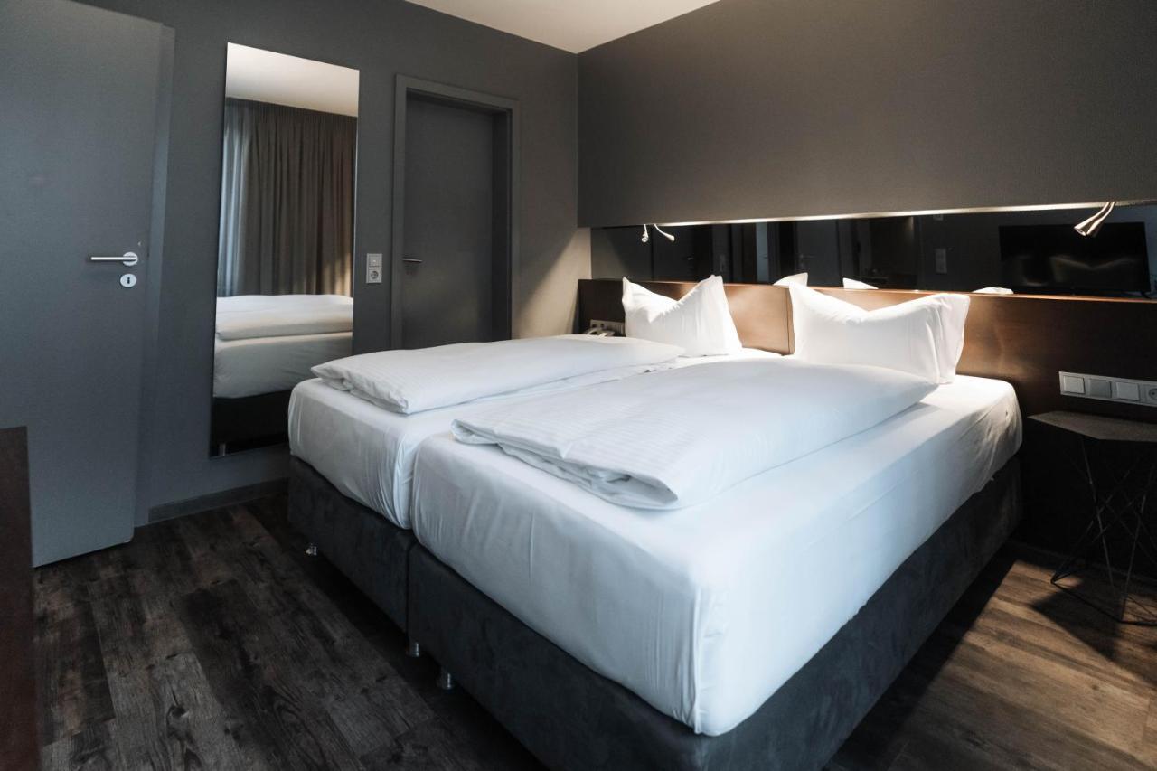 Standard Suite