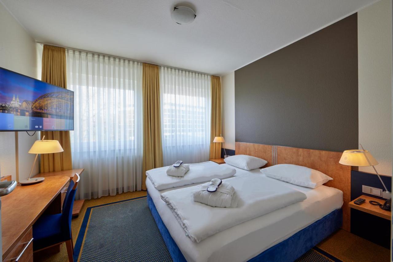 Junior Suite with King Bed