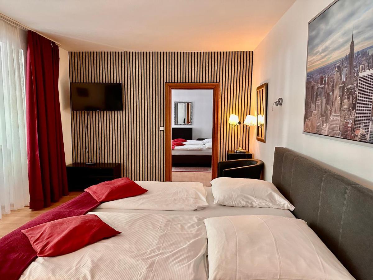 Economy Apartment - 3 rooms without Rhine River View/ Neighbouring house,1420204530:JPEG