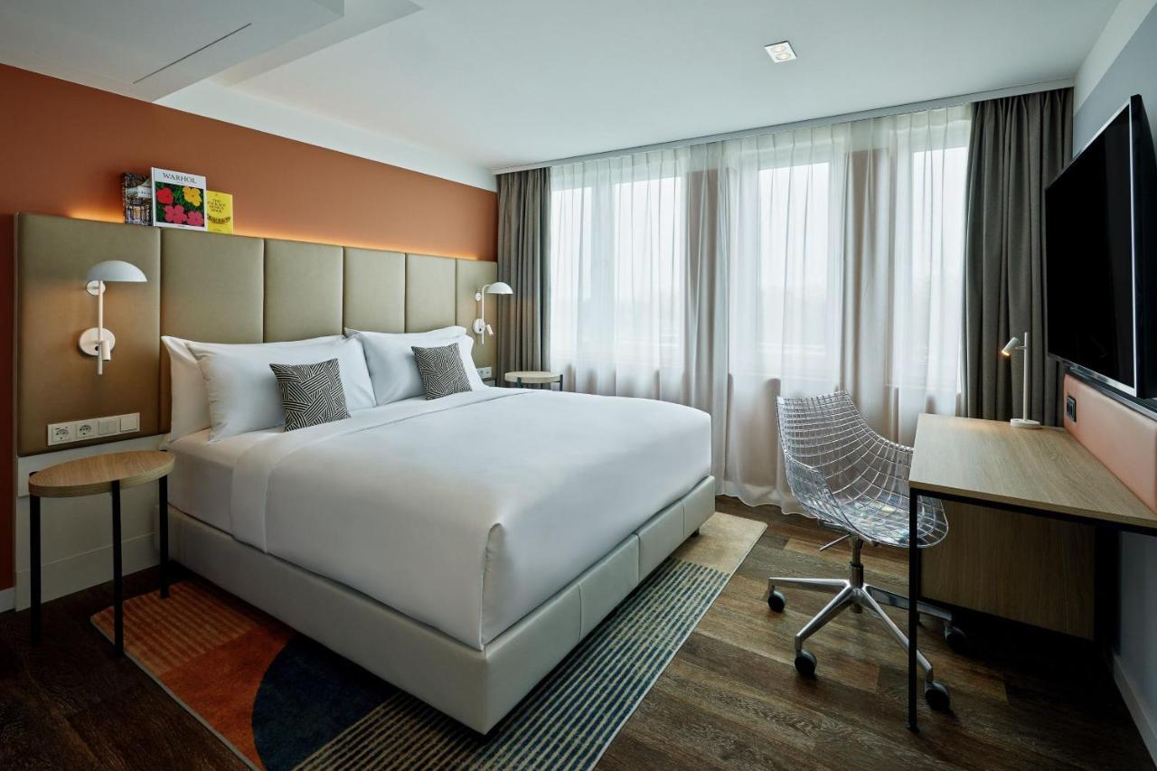 Superior Corner King Room,1498679911:JPEG