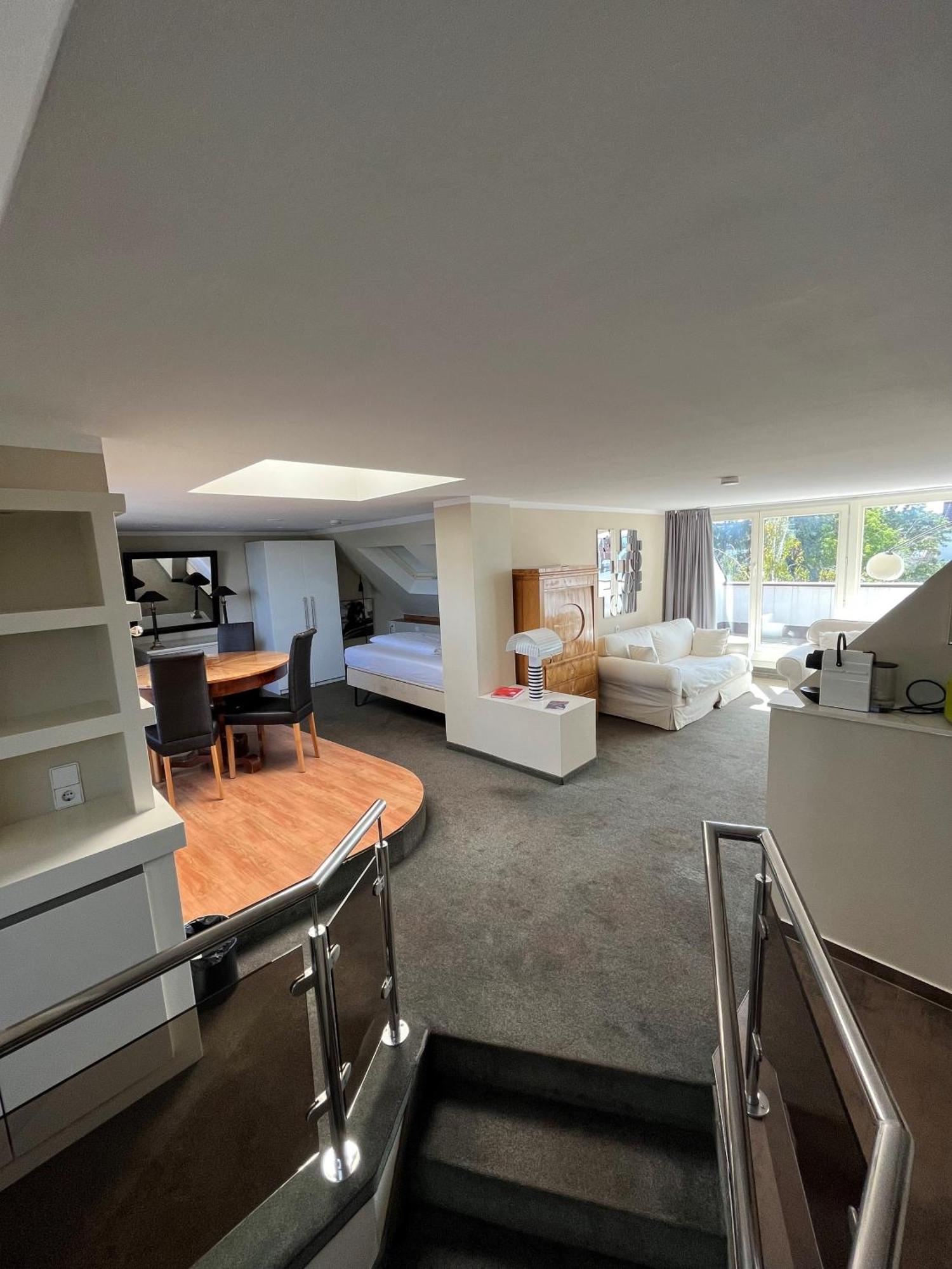 Apartment,1580140737:JPEG