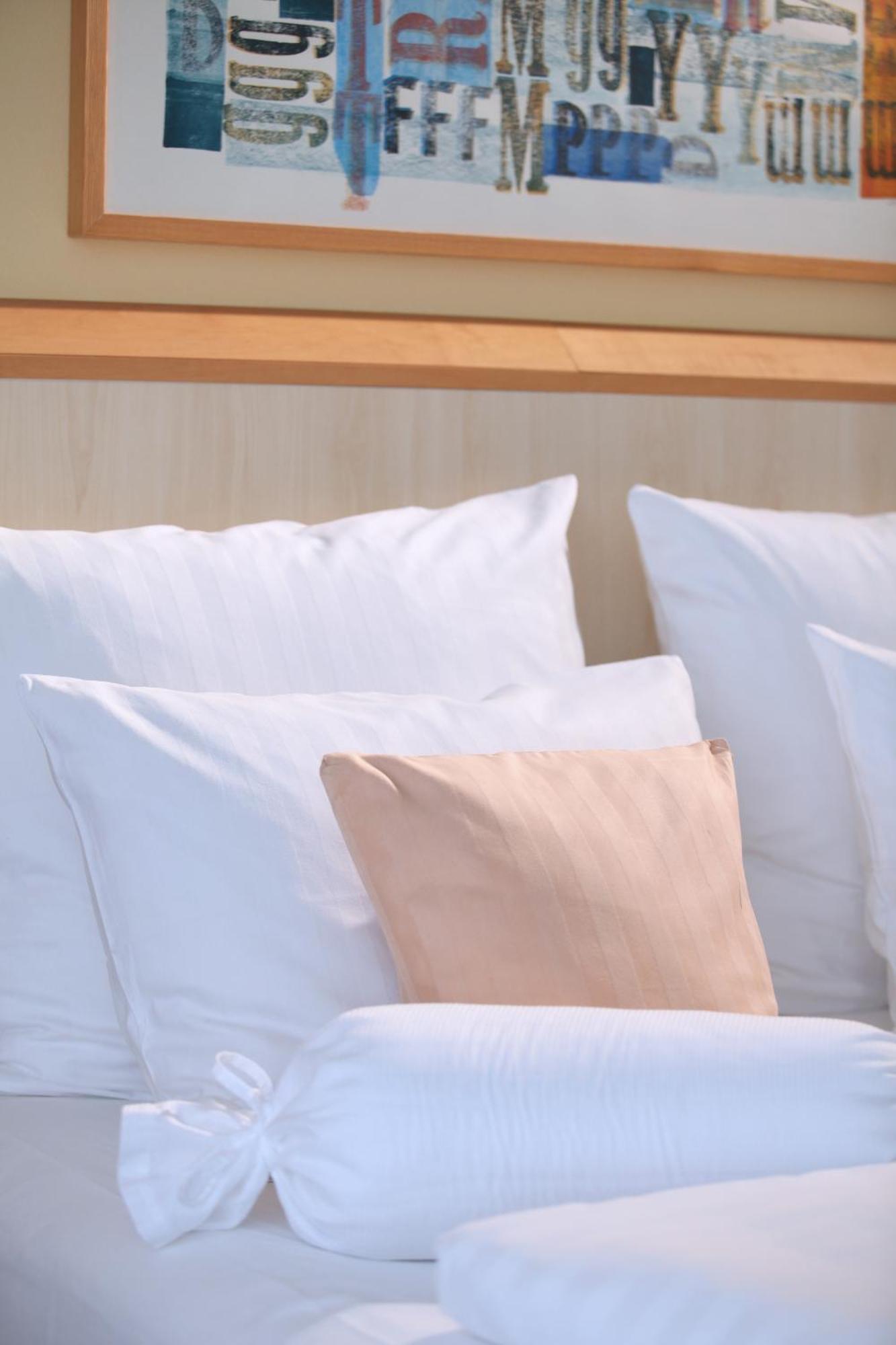 Deluxe Queen Room Balcony