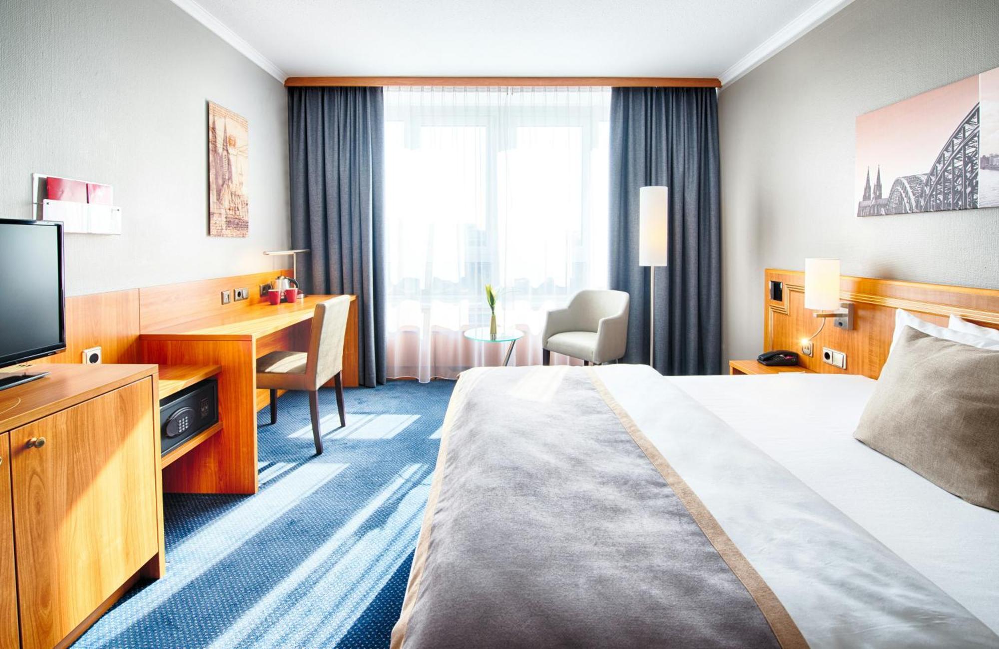 Comfort Double or Twin Room