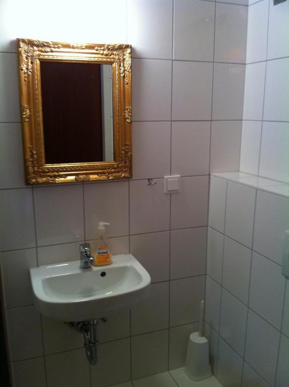 Eenpersoonsbed in Gemengde Slaapzaal met 4 Bedden