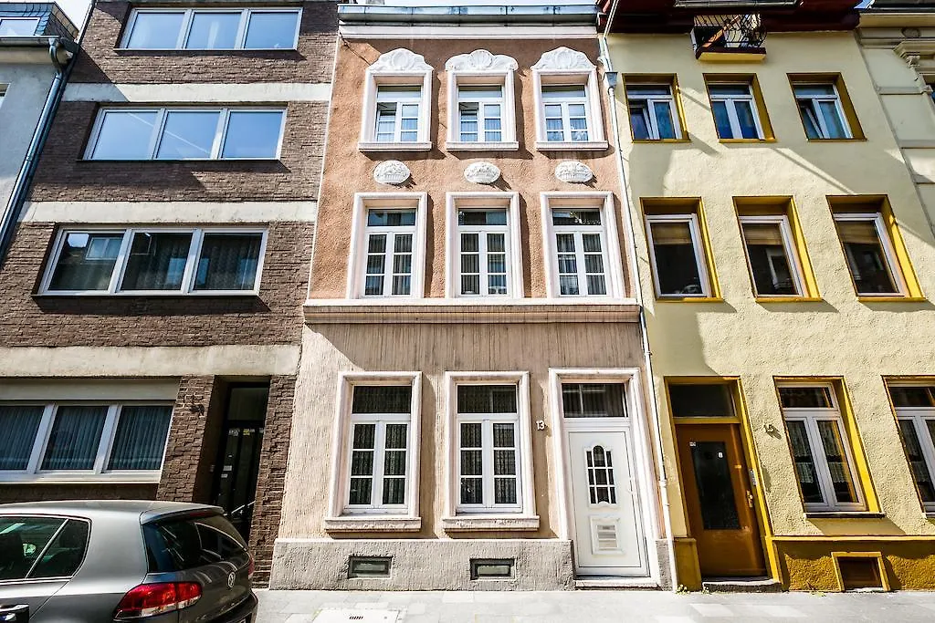 Ferienwohnung Koeln-Altstadt-Nord-1