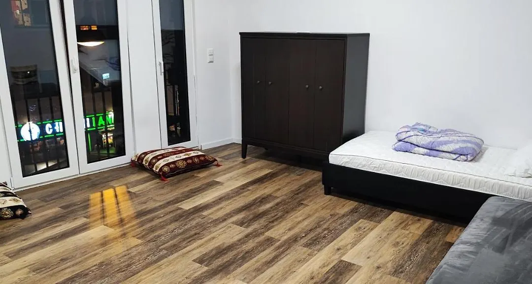 Ehrenflat Appartment-1
