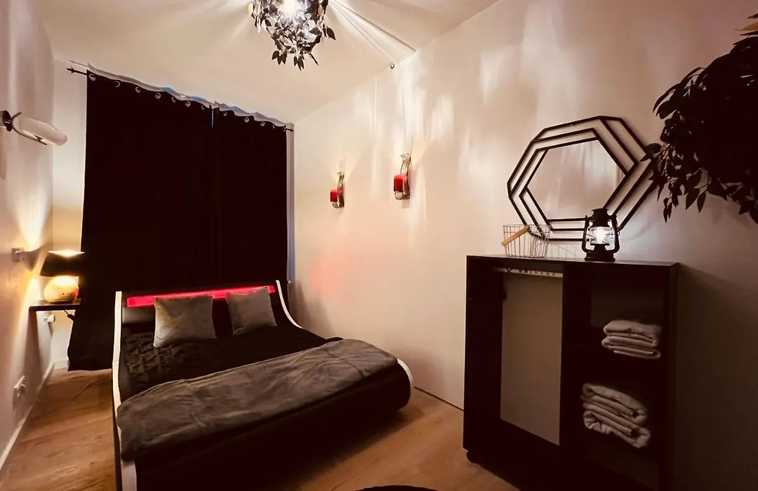 Home Bismarck Cologne City-1