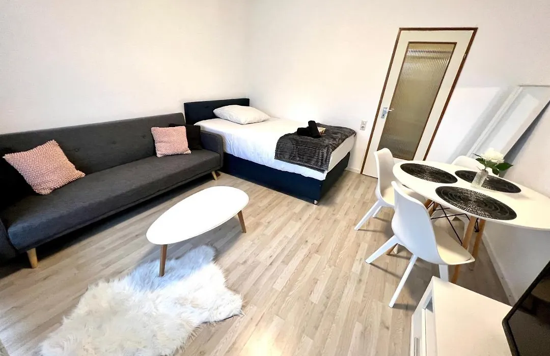 Apartment Mit Koelner Dom Blick-1