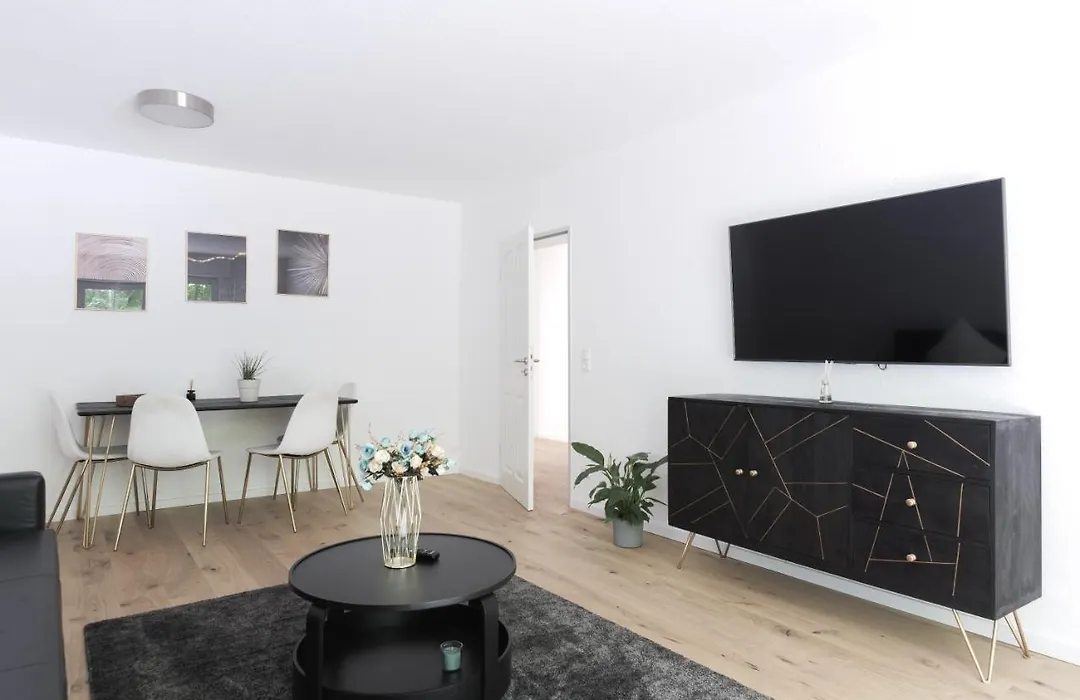 Grosse Gemuetliche Wohnung Mit Waldblick-1