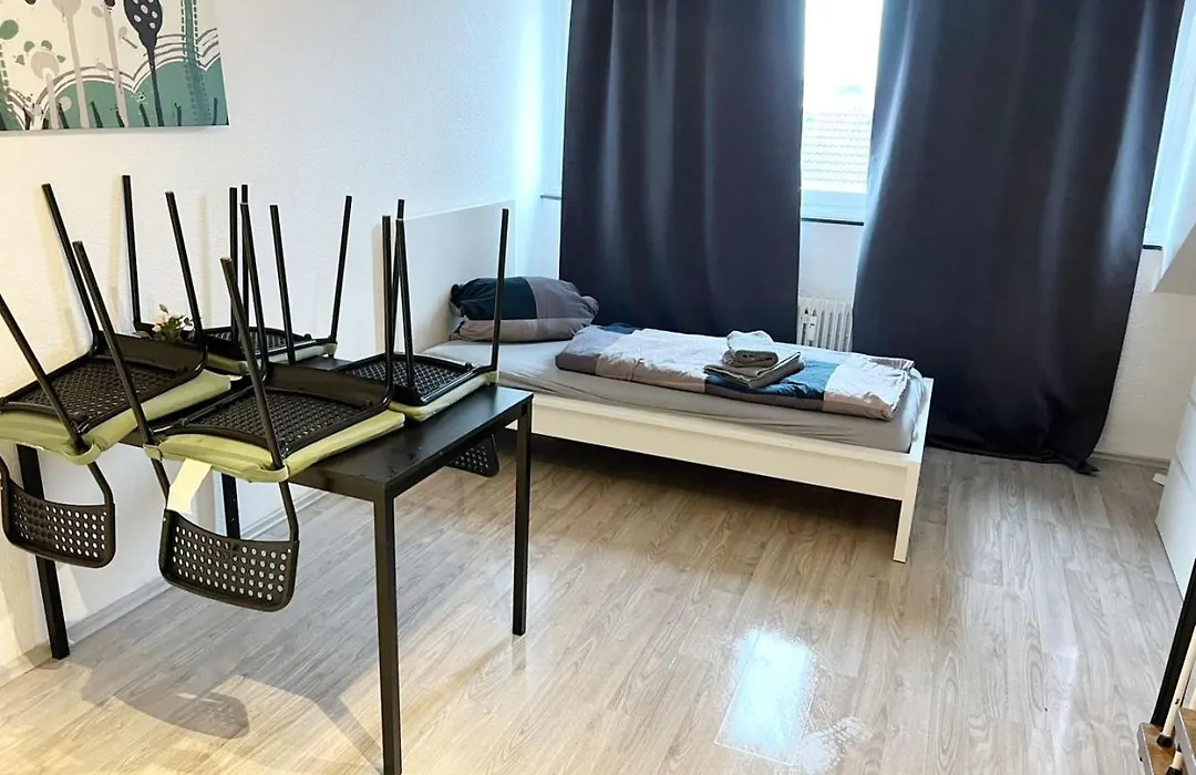 Budget Apartment Köln-1