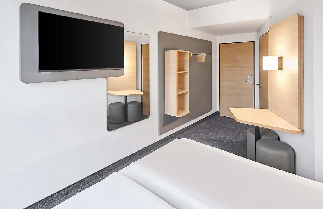 B&B Hotel Koeln-Messe-1
