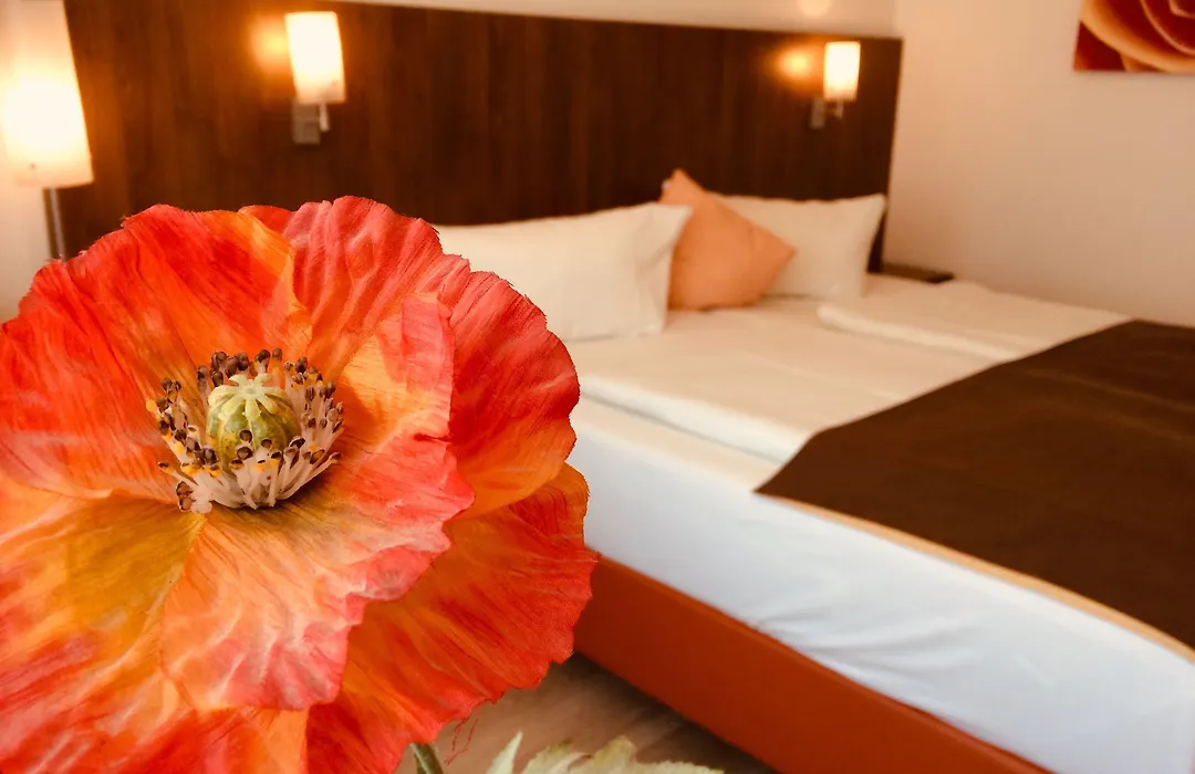 Hotel Triton-1