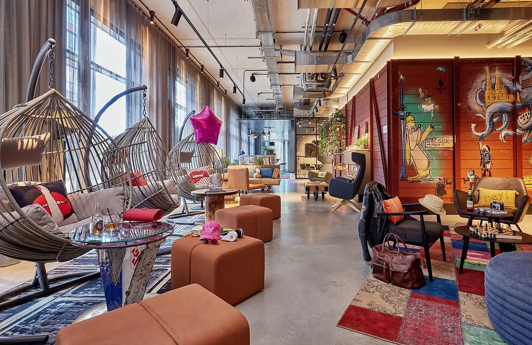 Moxy Cologne Muelheim-1