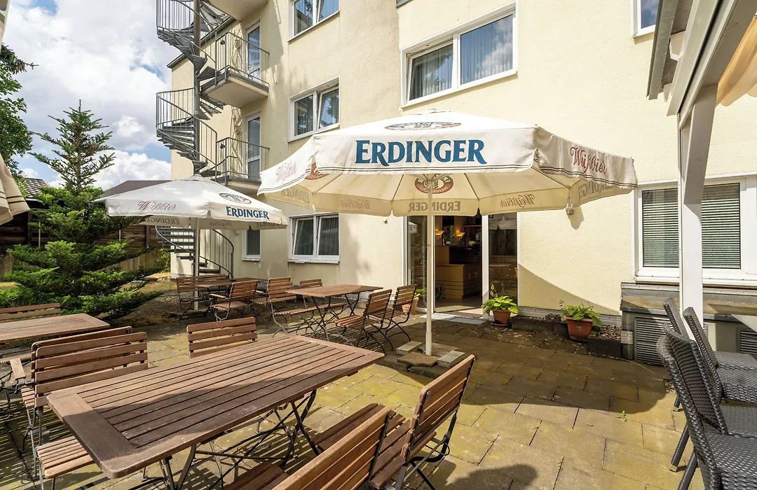 Airport Business Hotel Koeln-1