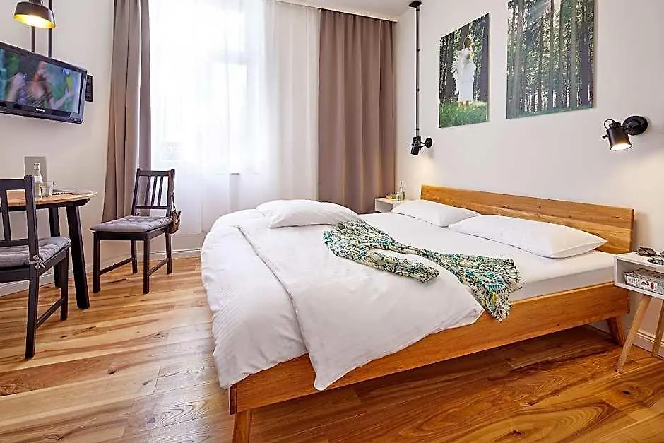 Hotel Am Chlodwigplatz-1
