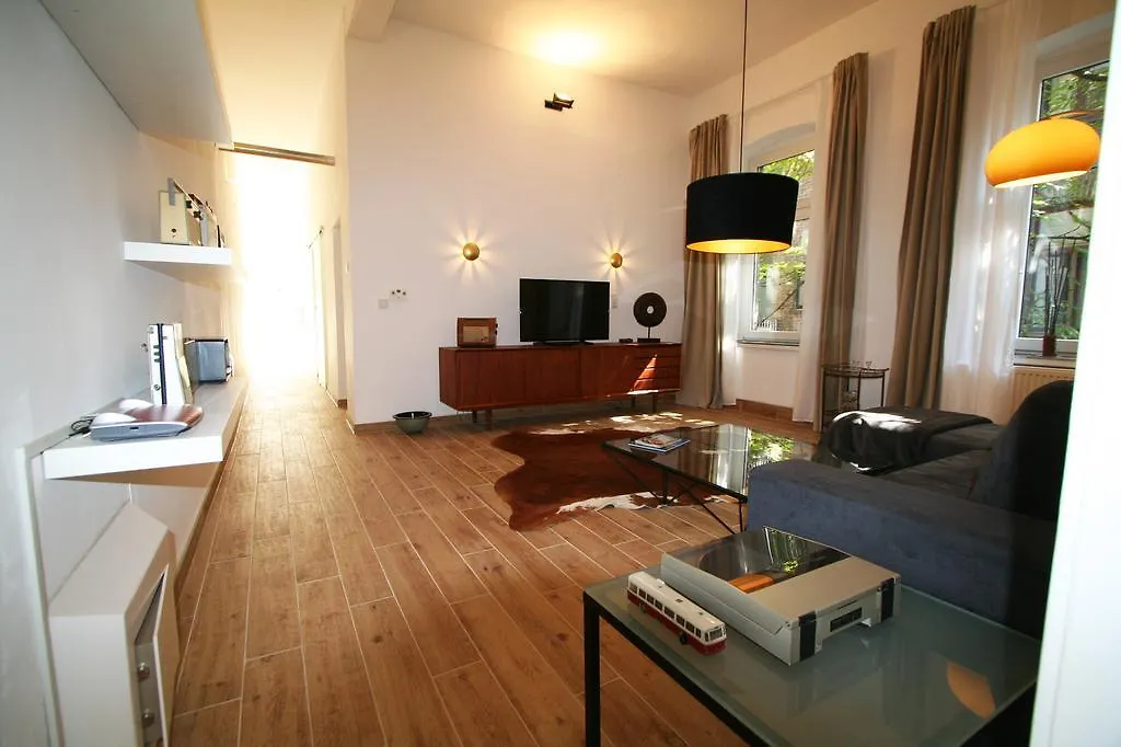 Apartment Miro-1