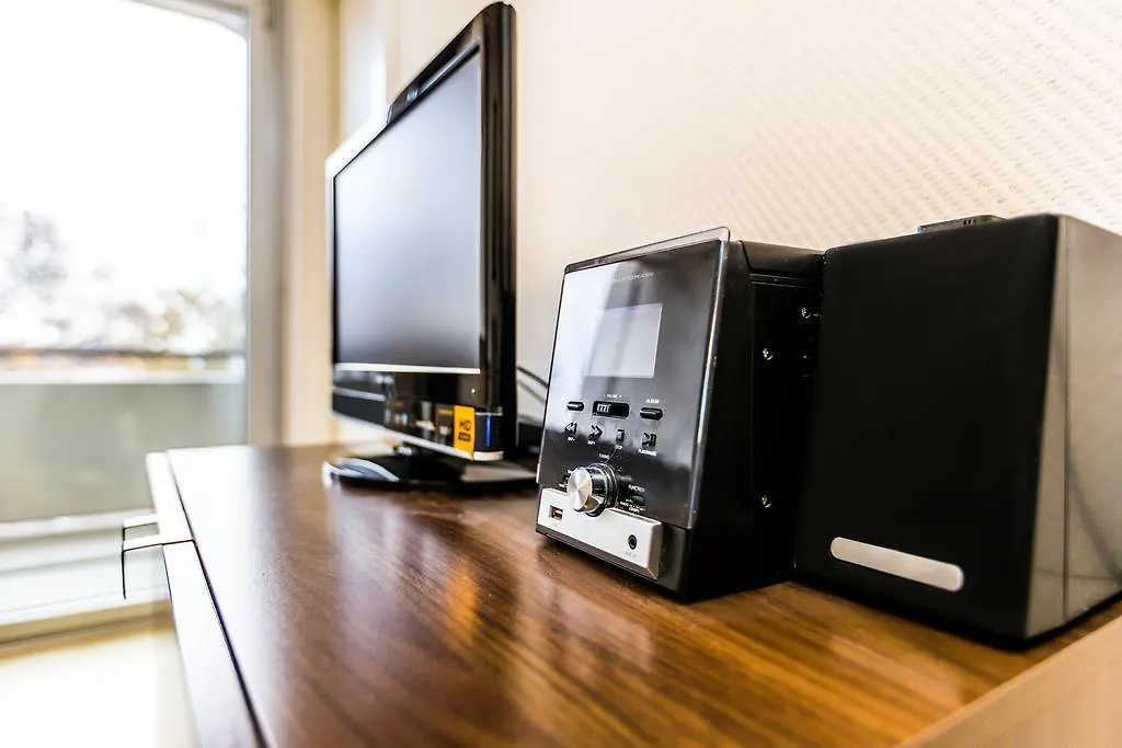 Work And Stay Koeln Ostheim-1