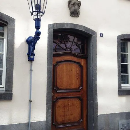 Romantik Pur Koeln Altstadt-2