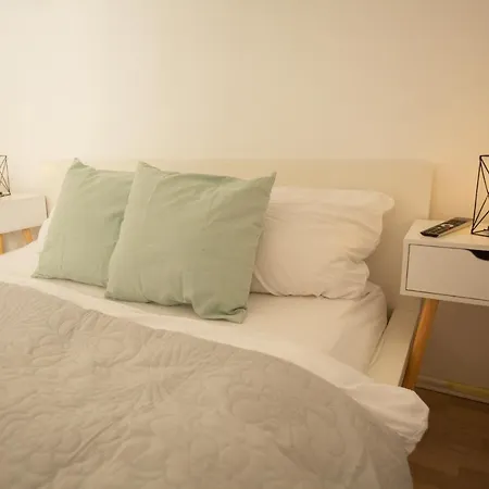 Neu Innenstadt Altstadt Apartment In Top Lage Von Koeln-2