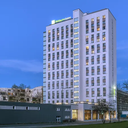Holiday Inn Express - Cologne - City Centre-3