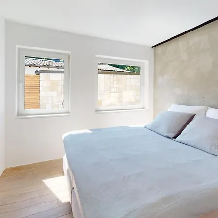 Designer-Loft Mit Whirlpool-2