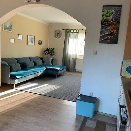 Ferienwohnung Mit Garten In Koeln-2