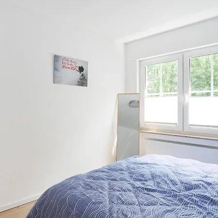 Grosse Gemuetliche Wohnung Mit Waldblick-3