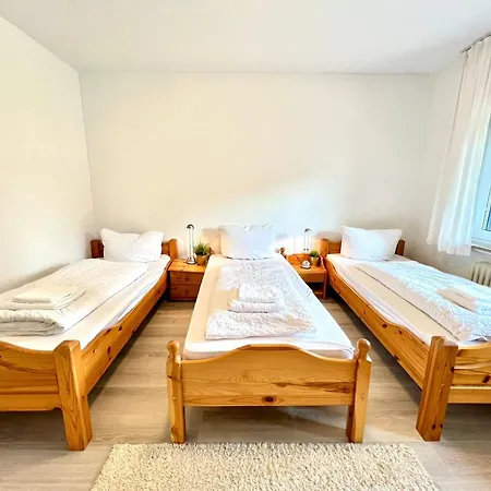 Comfy Apartment Mit Garten In Koeln-2