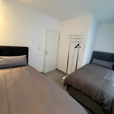 Budget Rooms Just For Sleeping - Digital Access-2