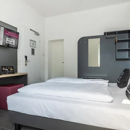 Smarty Airport Cologne Hotel - Kontaktloser Self Check-In-2