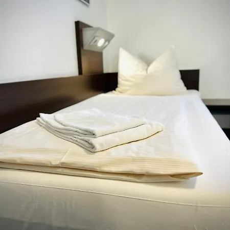 Jugendherberge City-Hostel Koeln-Riehl-2