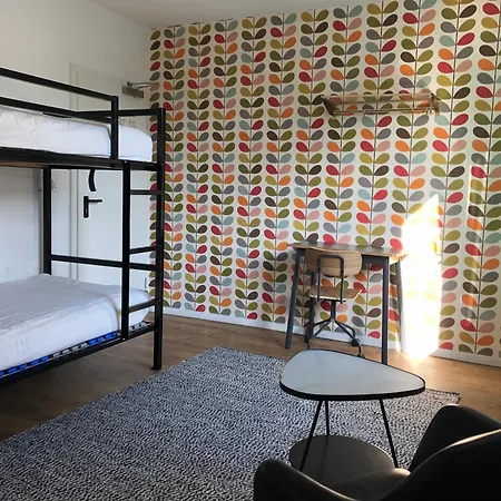 Weltempfaenger Backpacker Hostel-3