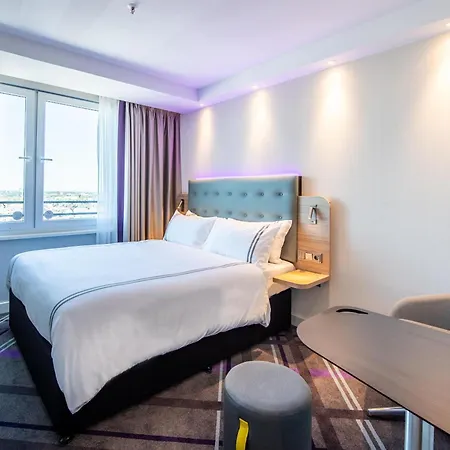 Premier Inn Koeln City Sued-3