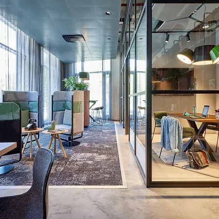 Moxy Cologne Muelheim-3