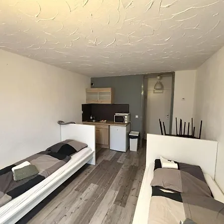 Budget Apartment Köln-2