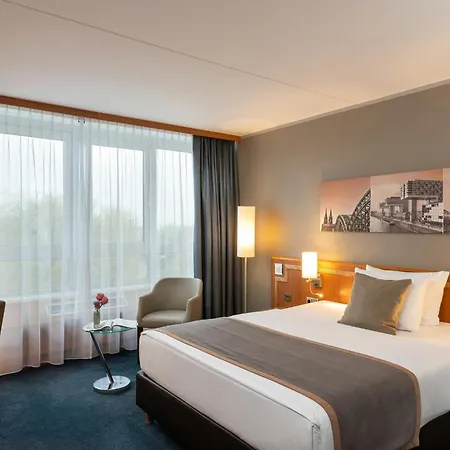 Leonardo Hotel Koeln Bonn Airport-3