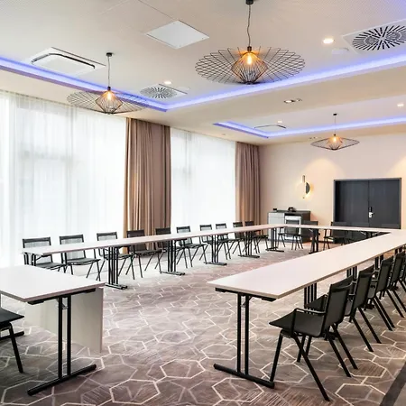 Leonardo Royal Hotel Cologne Bonn Airport-2