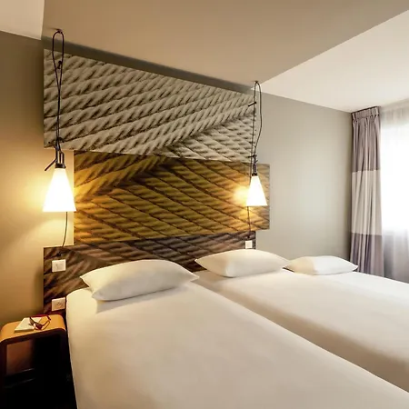 Ibis Hotel Koeln Am Dom-2