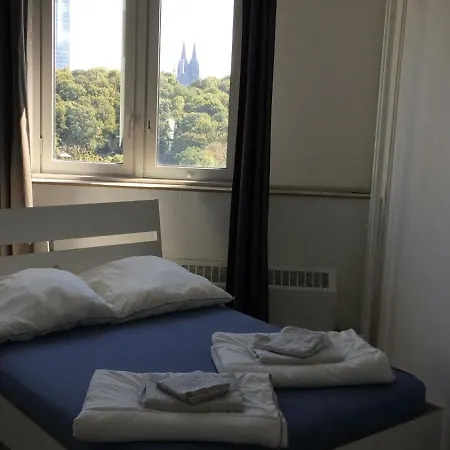 Messeapartment Koeln-3