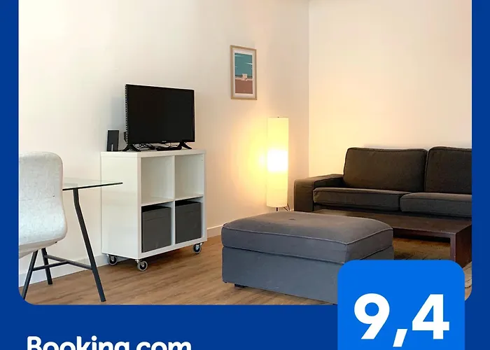Sehr Schoene Wohnung In Koeln-Brueck Mit Eigenem Parkplatz admite animales