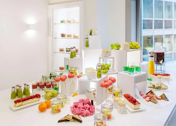 Hoteles cerca de Museo romano-germánico