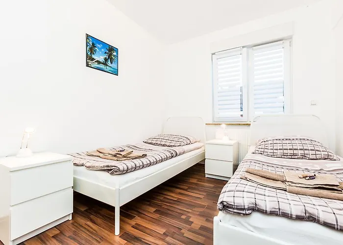 Ferienwohnung Koeln Stammheim